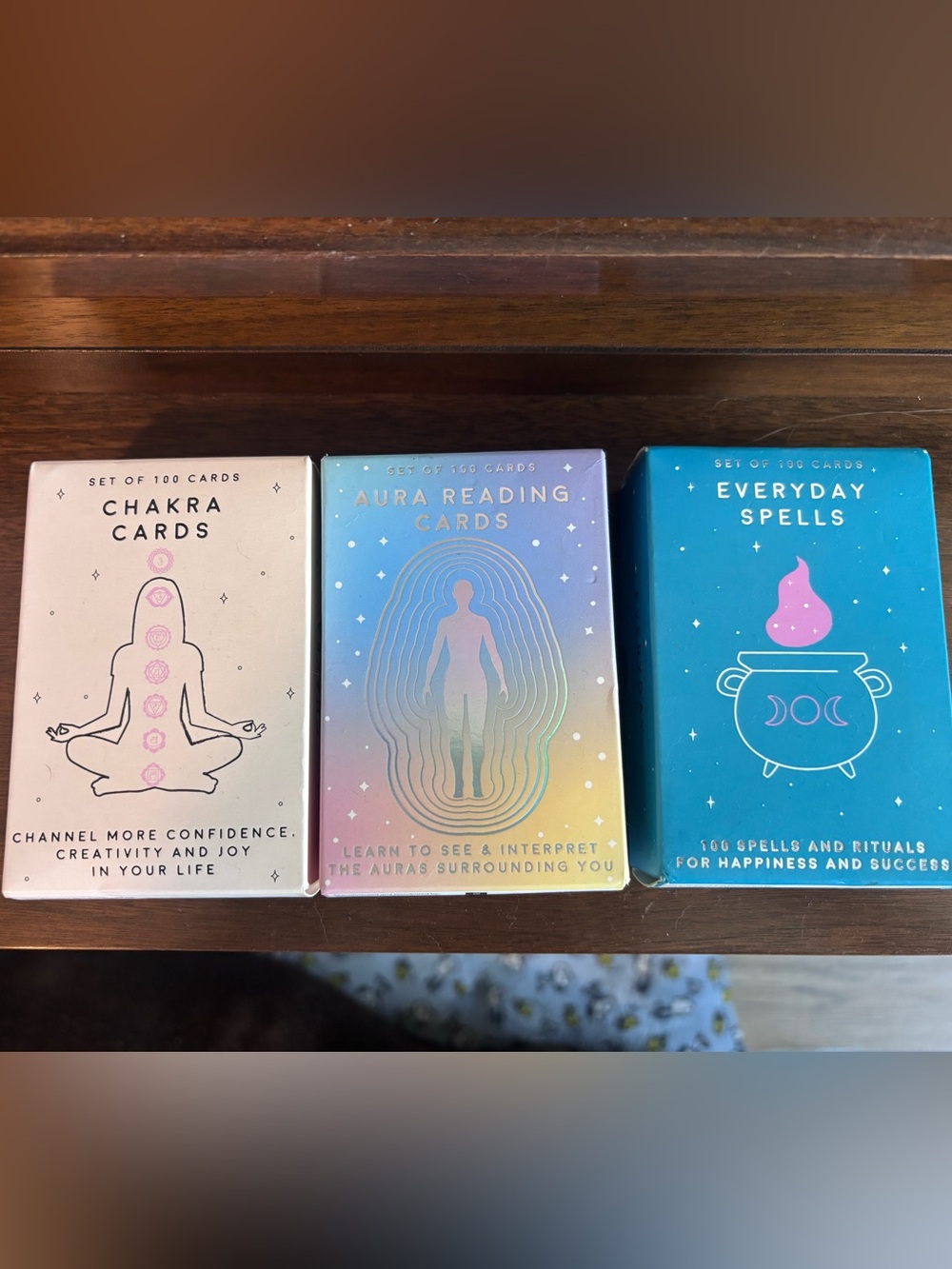 Aura Reading Cards -  Multicolor Deck for Women’s Chakra Cards, Aura and Spells